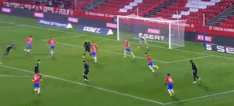 穆勒续约温哥华白浪至2026年，年薪600万欧元