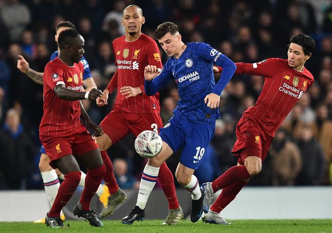 英超-狼队0-3曼联：送副班长首胜？NO！阿莫林要逼近欧冠区｜前瞻