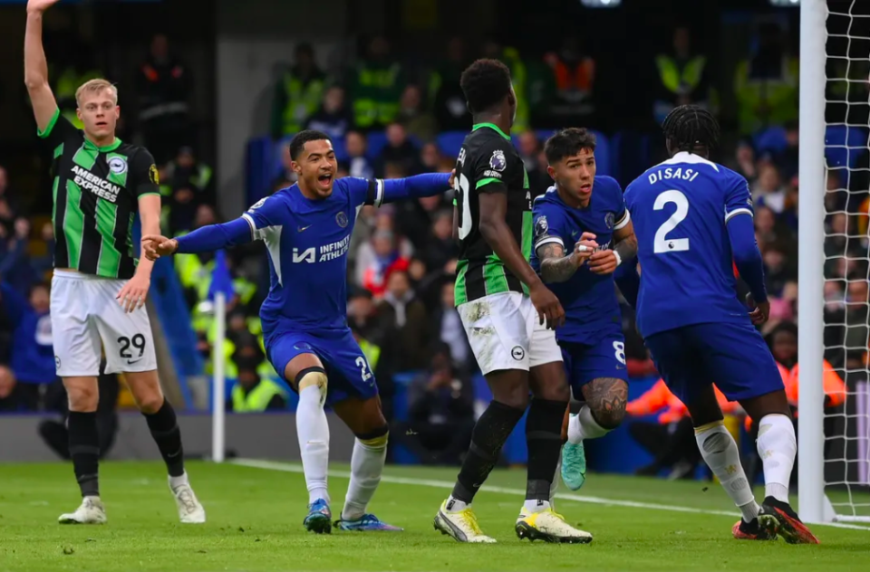 卡雷拉斯：我的位置是左边卫，但能适应教练在任何时候的要求