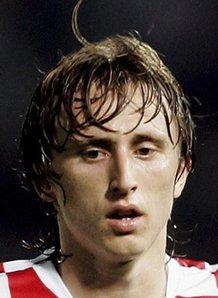 库尔图瓦：“我们是人，我们是人类。看看阿劳霍发生了什么”